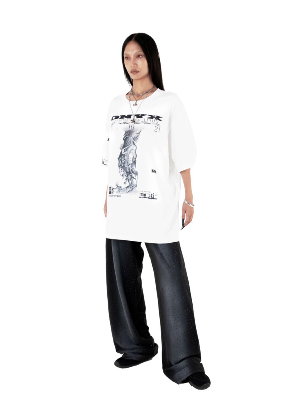 ONYX OVERSIZED TEE IN WHITE – REBORNE