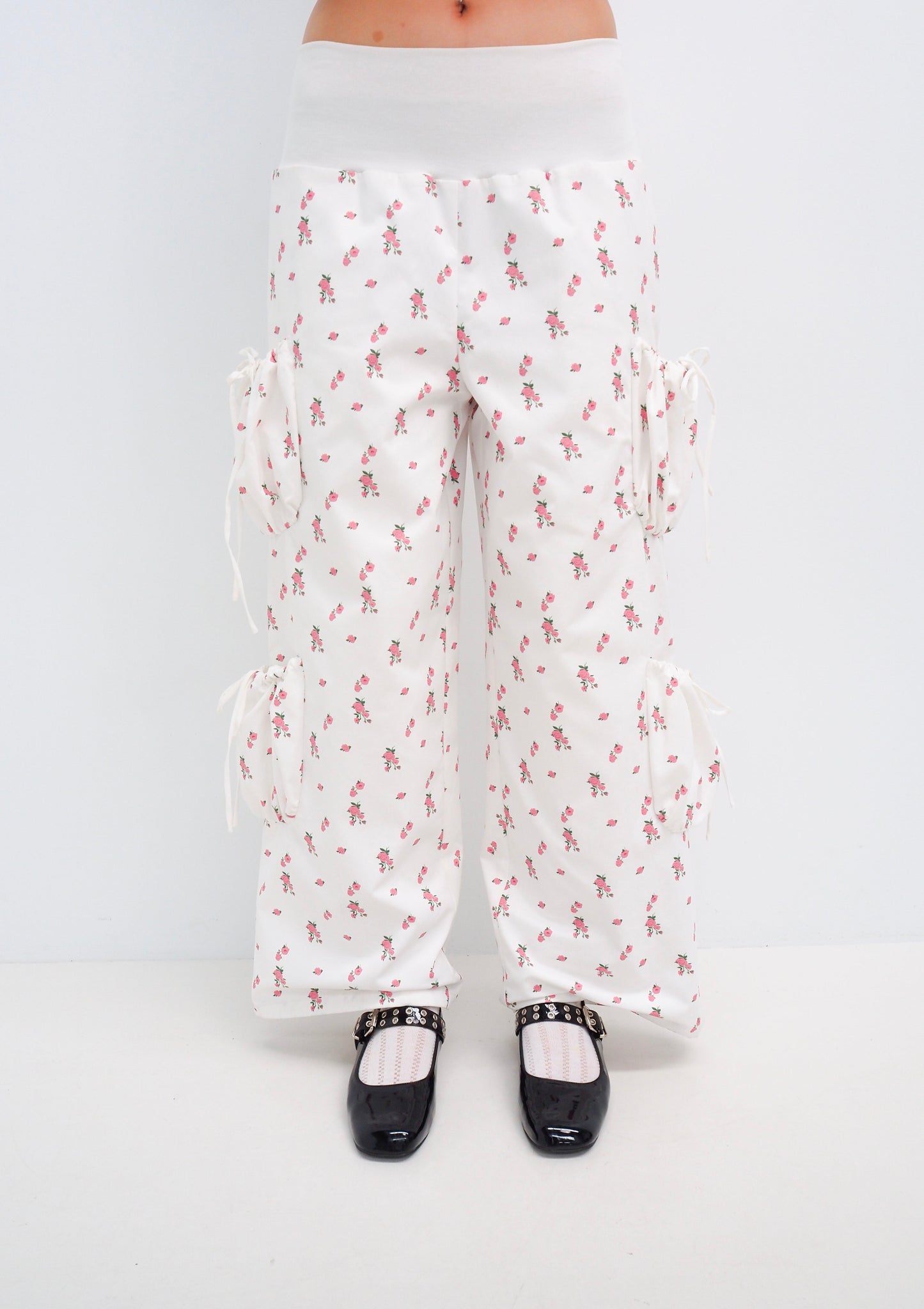 Yuki Pant - White Floral